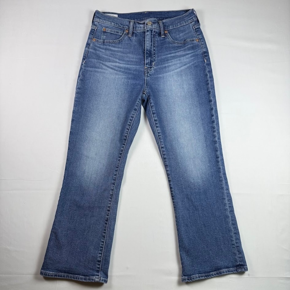 Gap Kick Fit High Rise Bootcut Jeans Medium Wash Blue Denim Women 29 8R